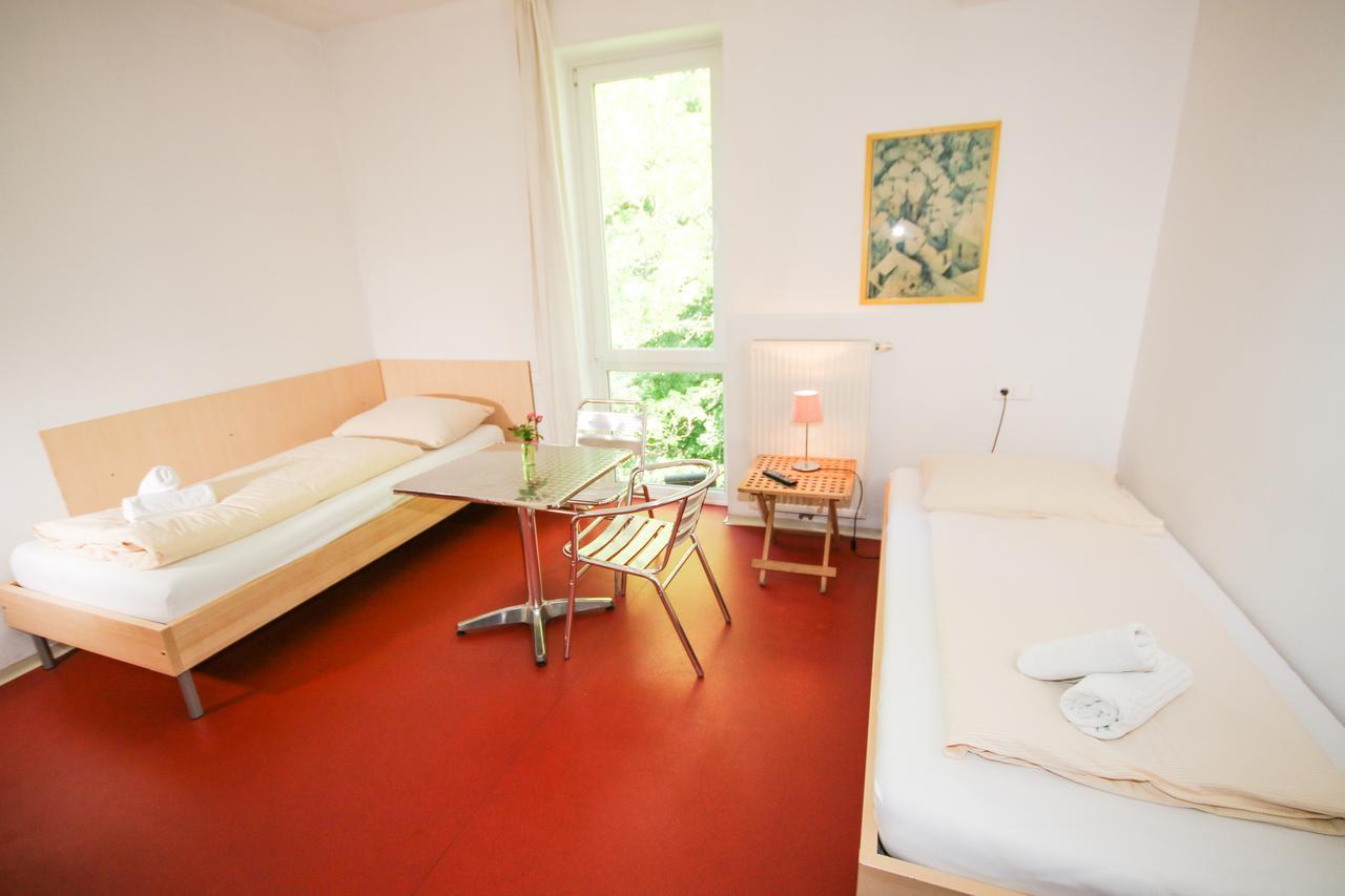 Jugendhotel Egger - Youth Landskron