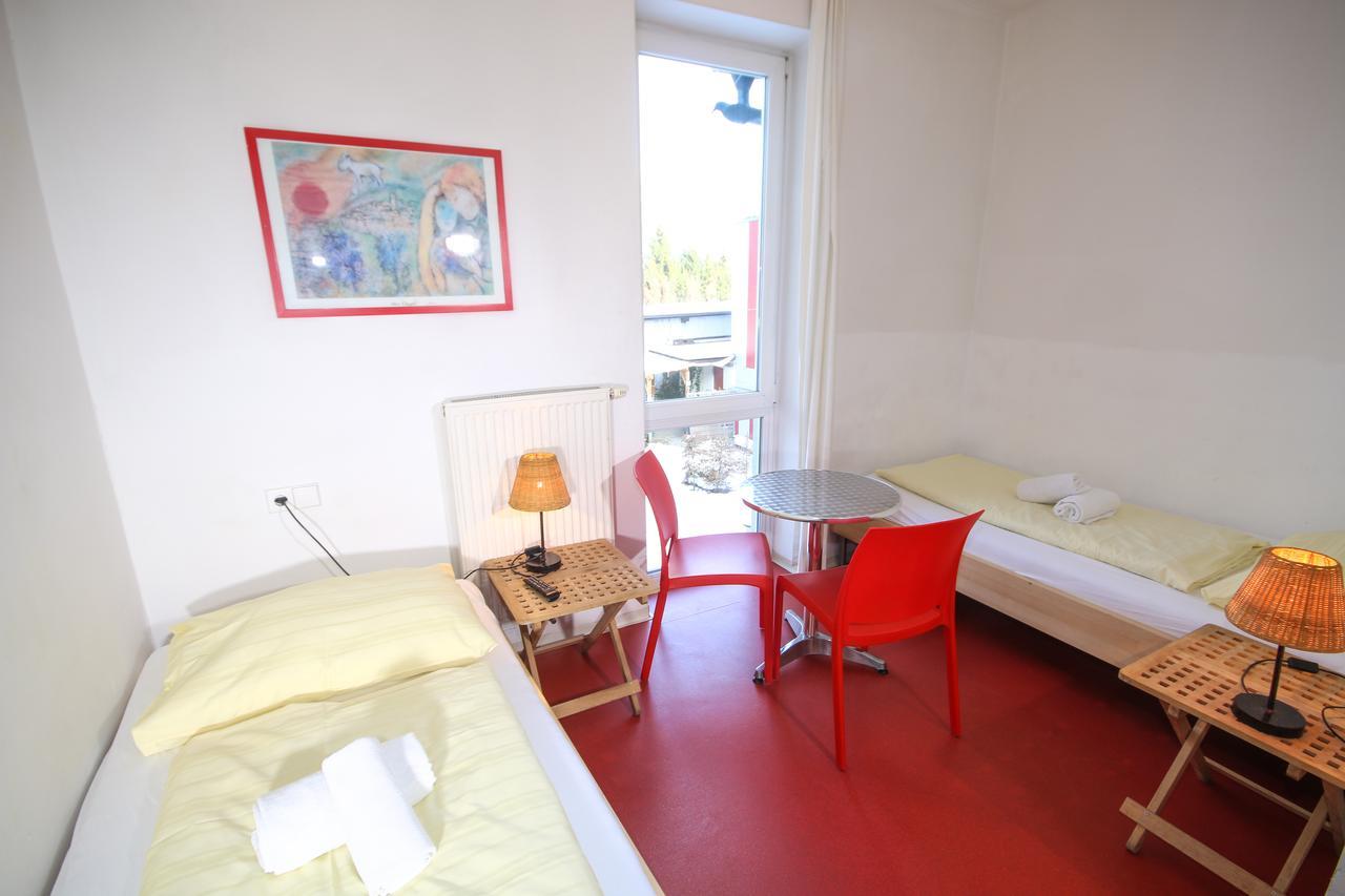 Jugendhotel Egger - Youth Landskron